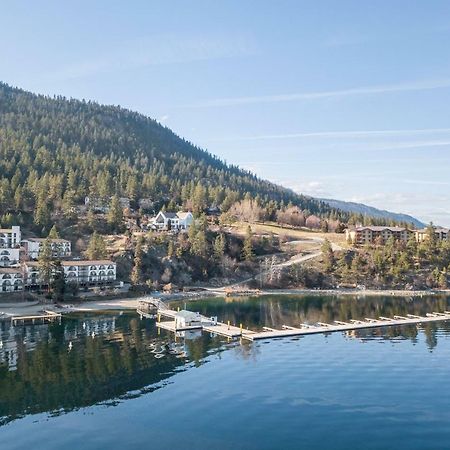 Cozystay Signature Lake Okanagan Resort 킬로나 외부 사진