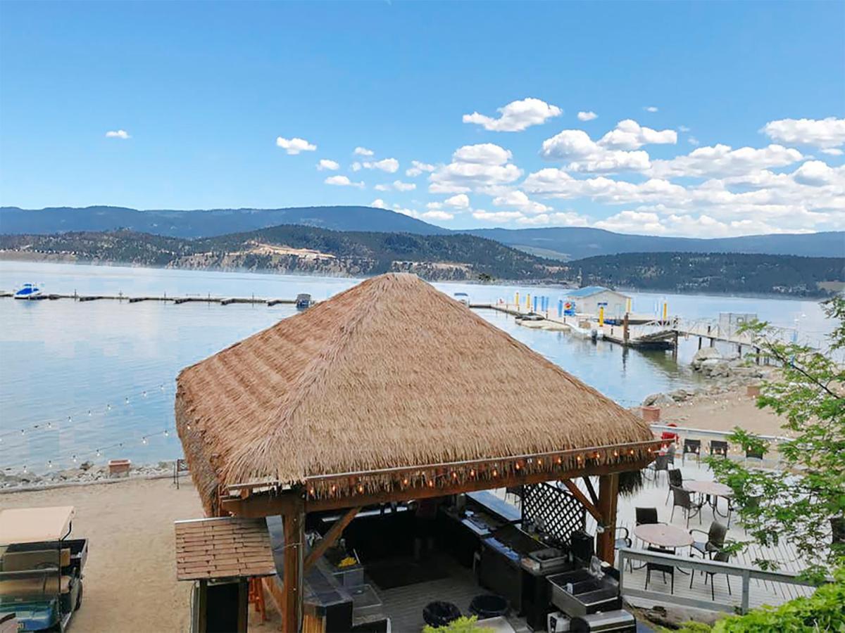 Cozystay Signature Lake Okanagan Resort 킬로나 외부 사진