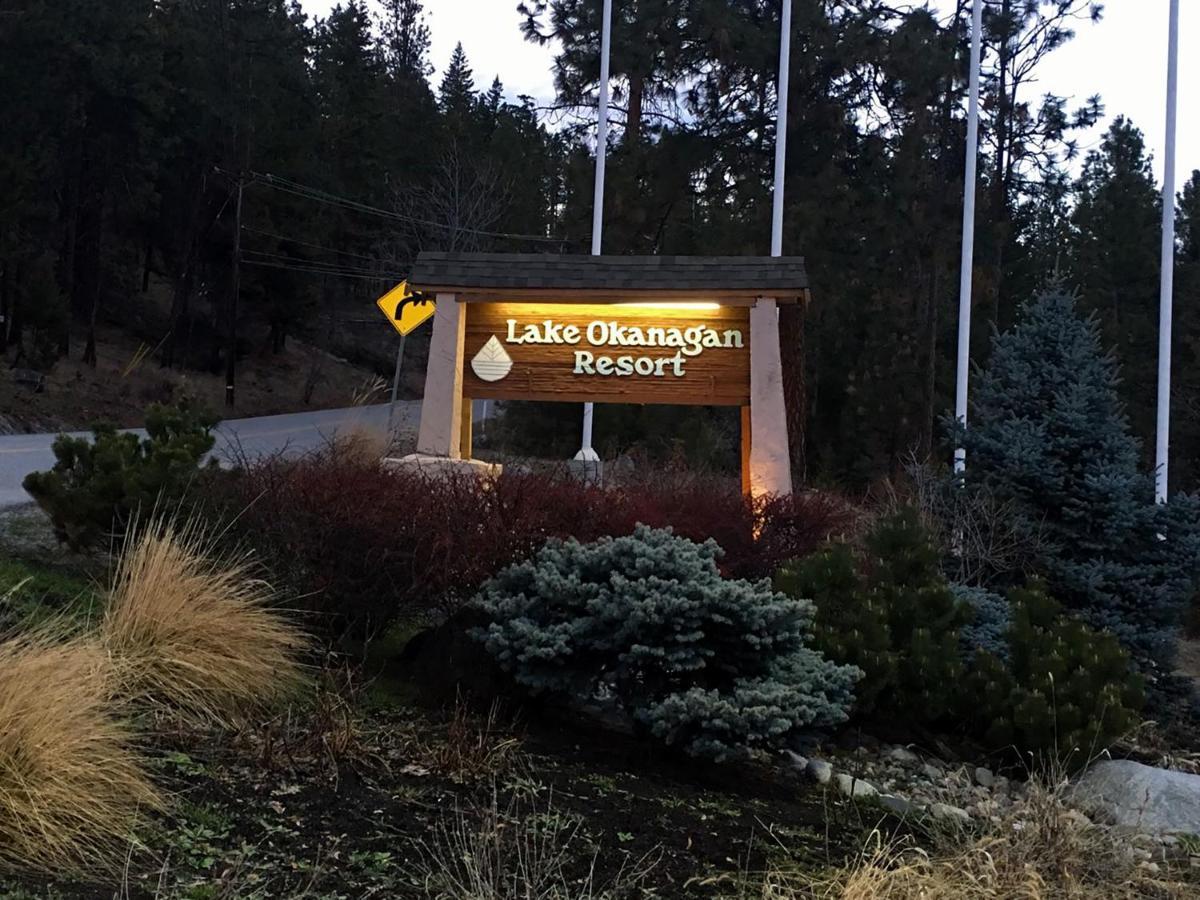 Cozystay Signature Lake Okanagan Resort 킬로나 외부 사진