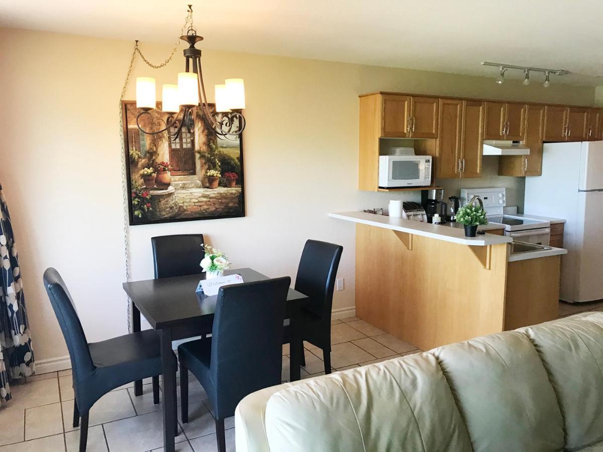 Cozystay Signature Lake Okanagan Resort 킬로나 외부 사진