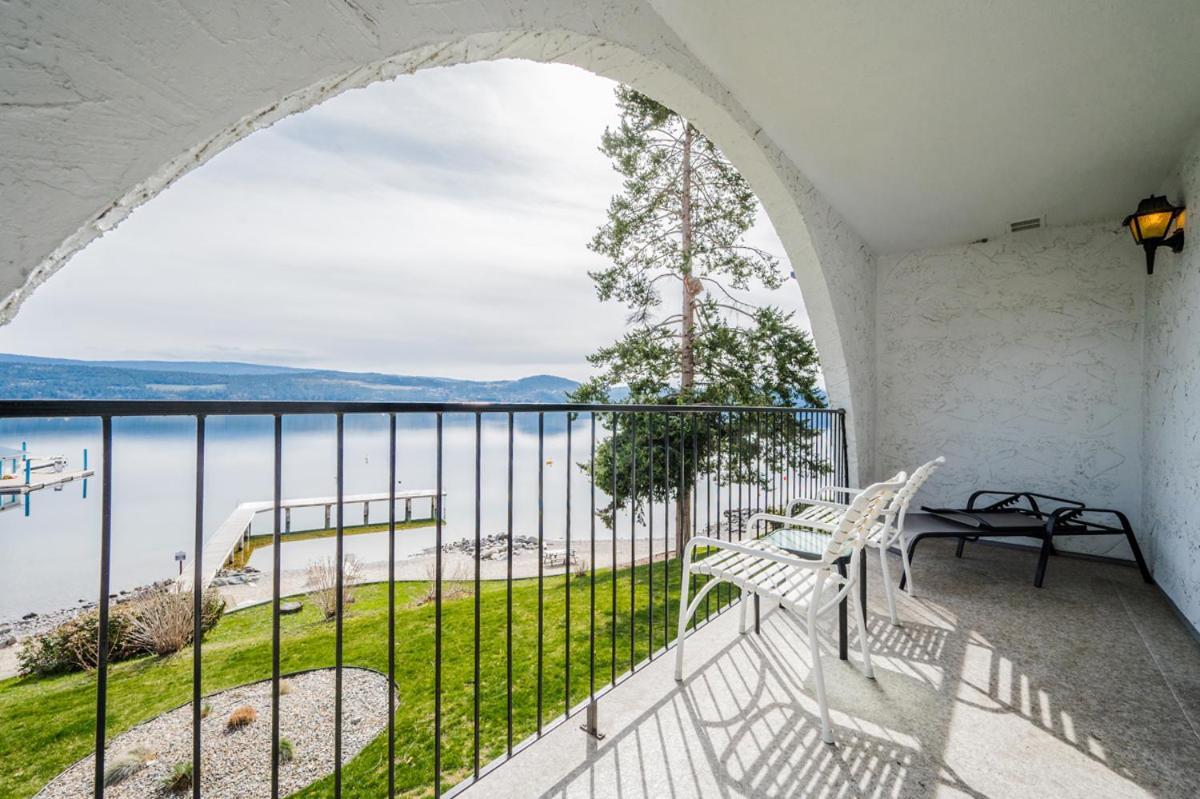 Cozystay Signature Lake Okanagan Resort 킬로나 외부 사진